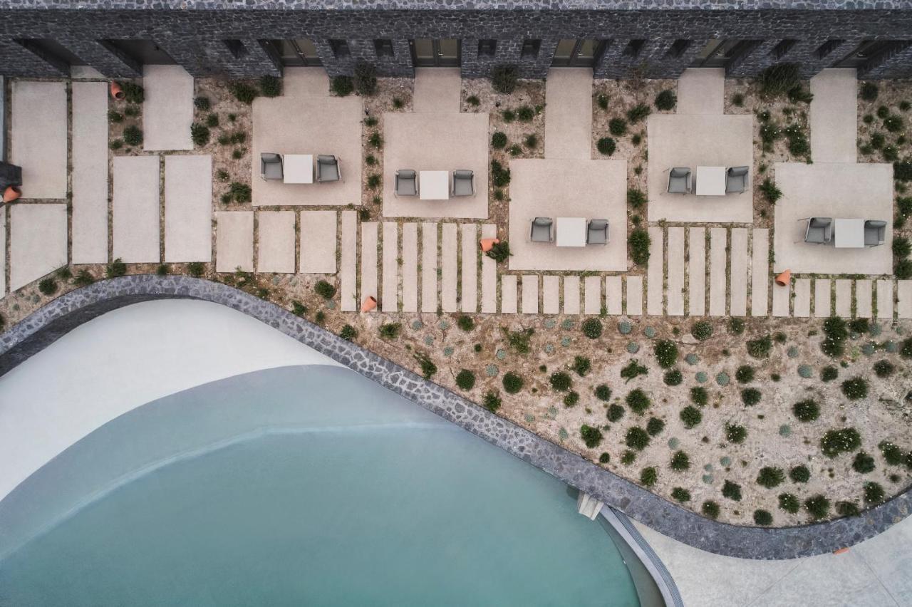 Orama Hotel & Spa Fira  Ngoại thất bức ảnh Aerial view of the hotel