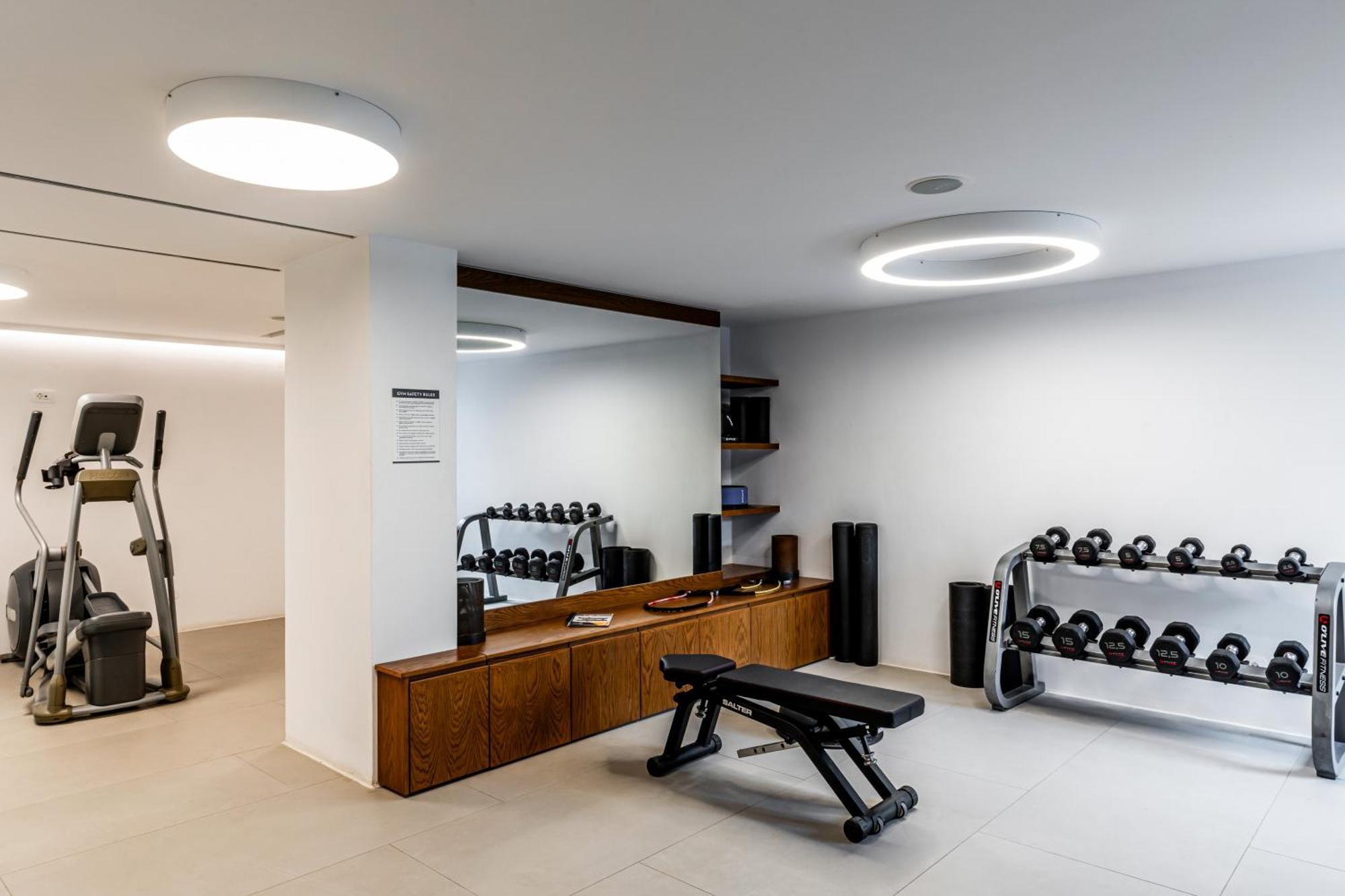 Orama Hotel & Spa Fira  Ngoại thất bức ảnh Gym