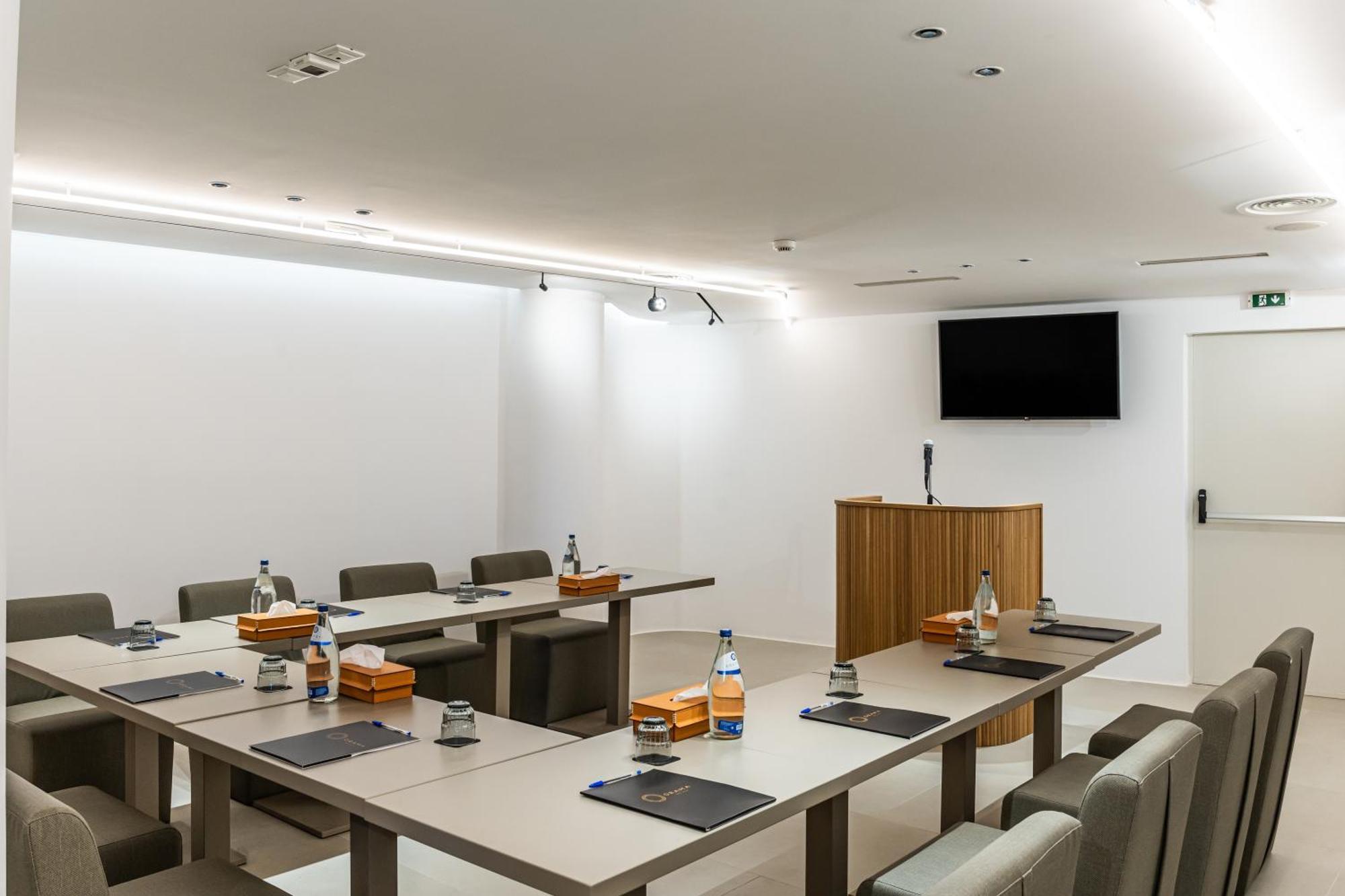 Orama Hotel & Spa Fira  Ngoại thất bức ảnh Meeting room