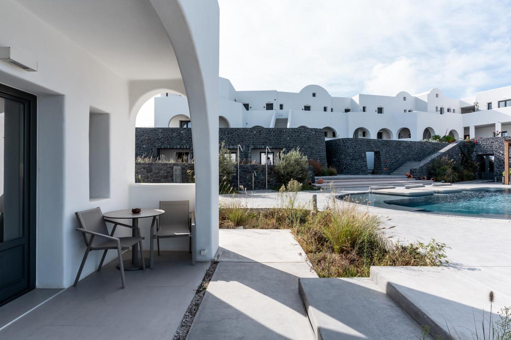 Orama Hotel & Spa Fira  Ngoại thất bức ảnh The hotel's pool